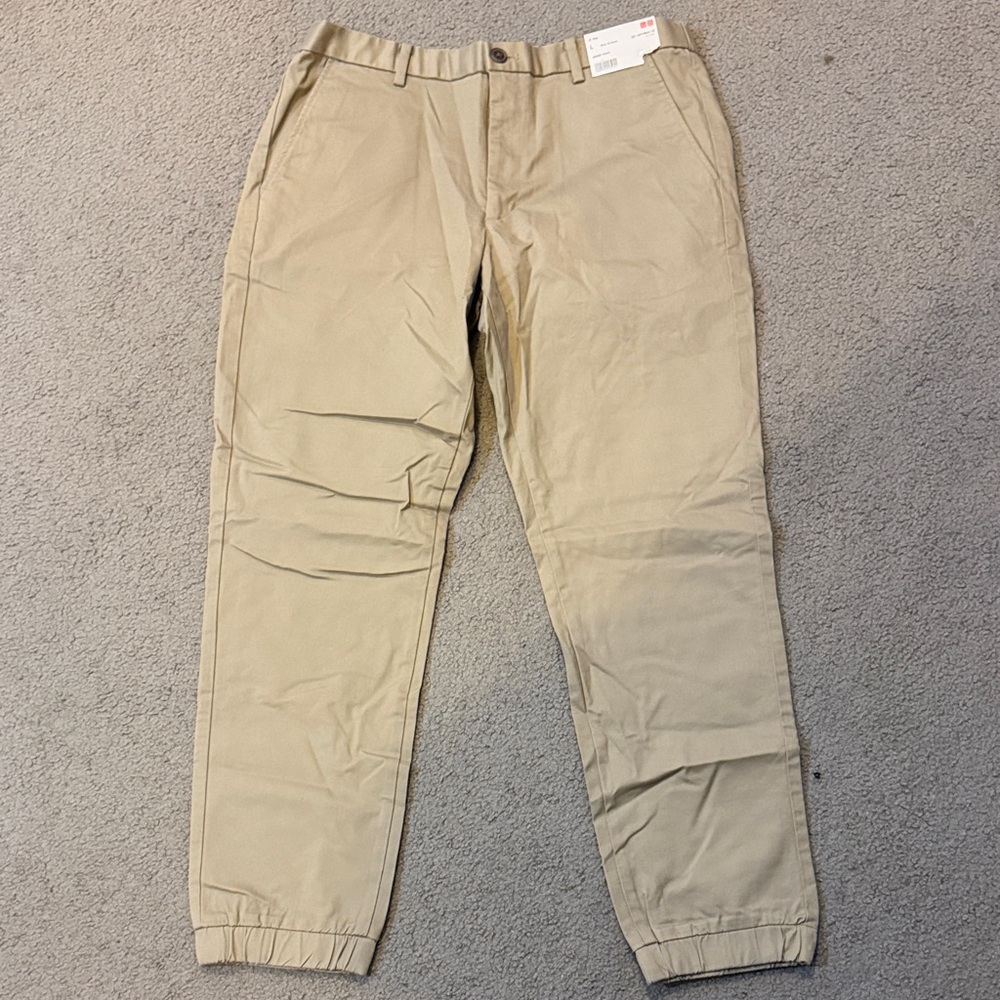 NWT Uniqlo Men's Tan Chinos Size Large Brand New